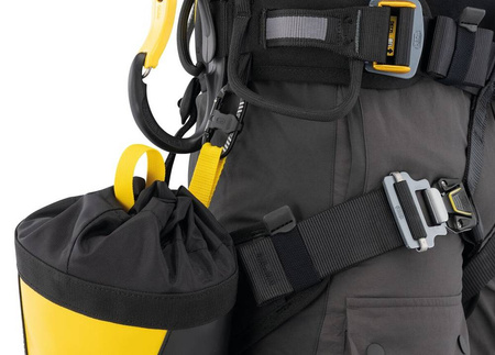 Karabinek sprzętowy Petzl Mino z akcesoriami